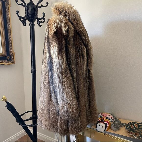 ♥️Luxurious Japanese Tanuki Fur Stroller Coat Vintage 1980s - Picture 7 of 16